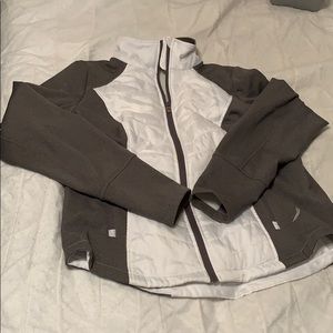 Large lightweight athleisure jacket